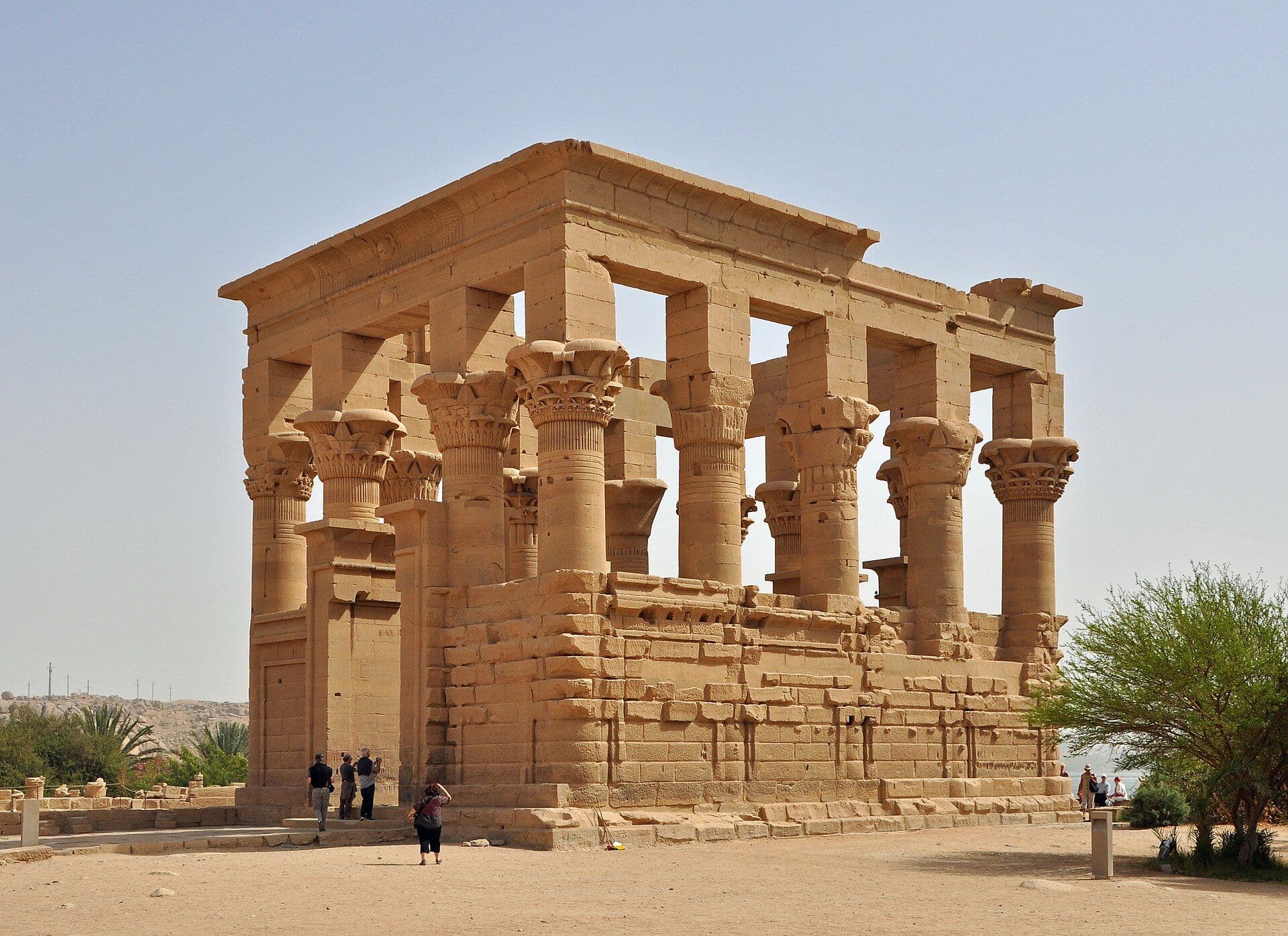 aswan-philae.jpg