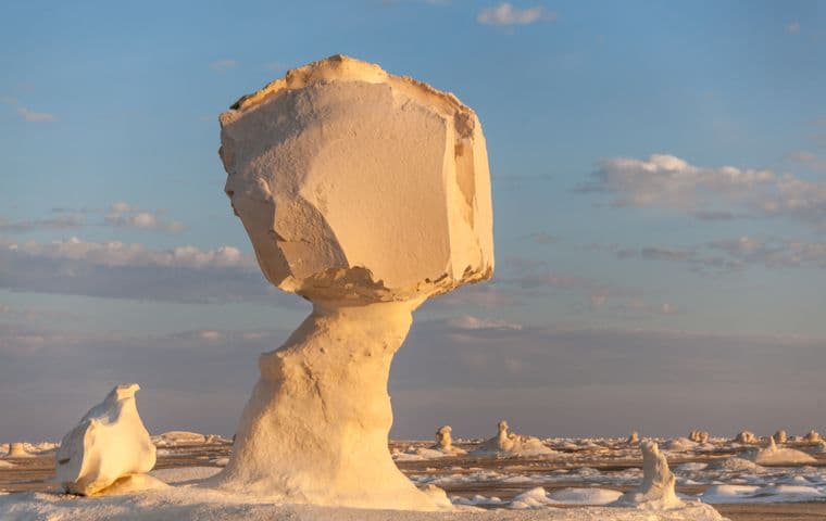 bahariya-white-desert.jpg
